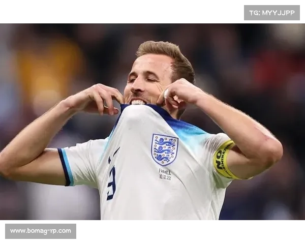 凯恩与英格兰国家队的情缘历程与成长轨迹分析